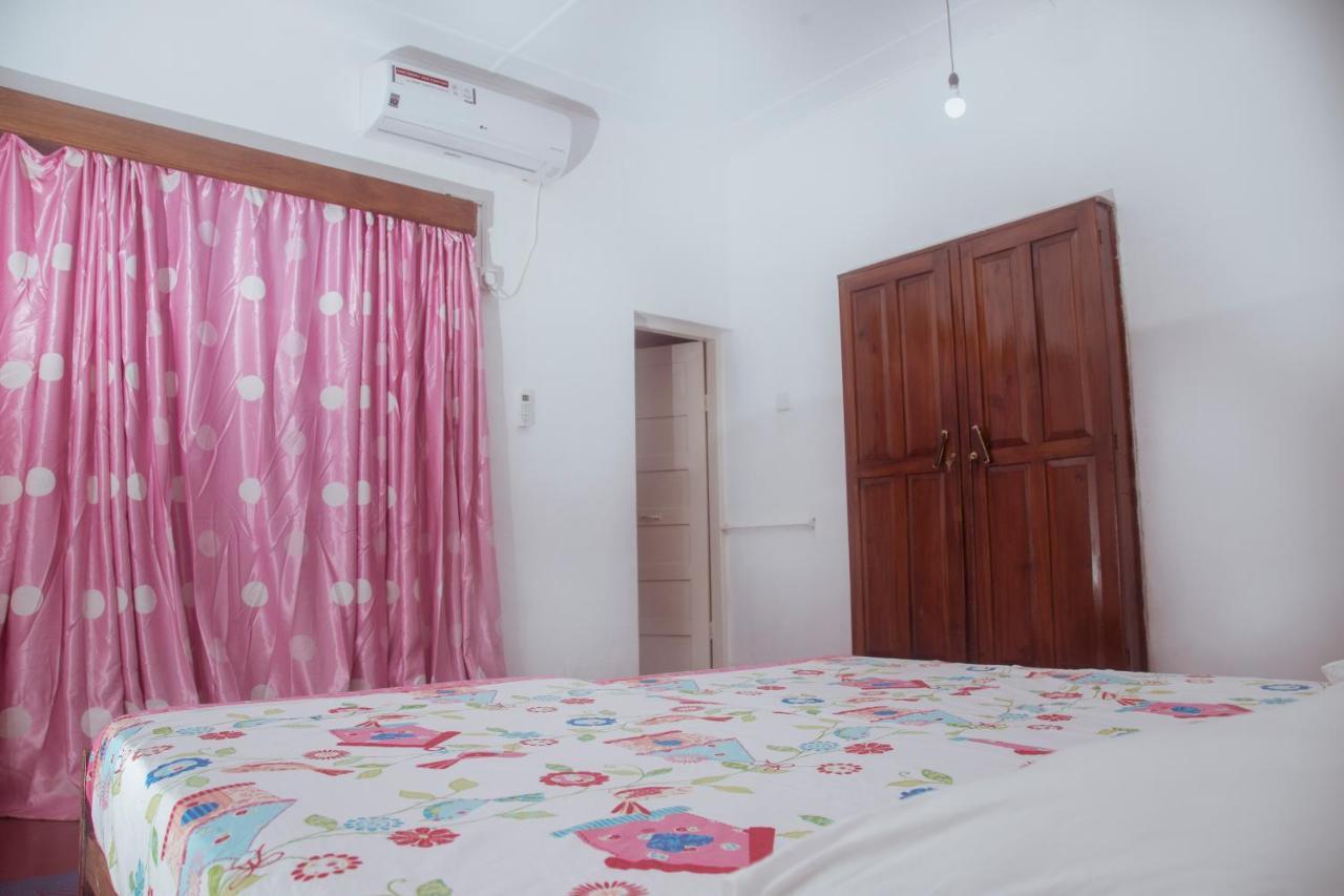 Aeroform Homestay Negombo Kültér fotó